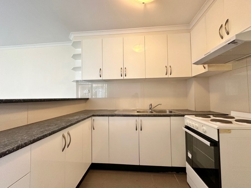 5/7 Griffiths Street, Blacktown NSW 2148