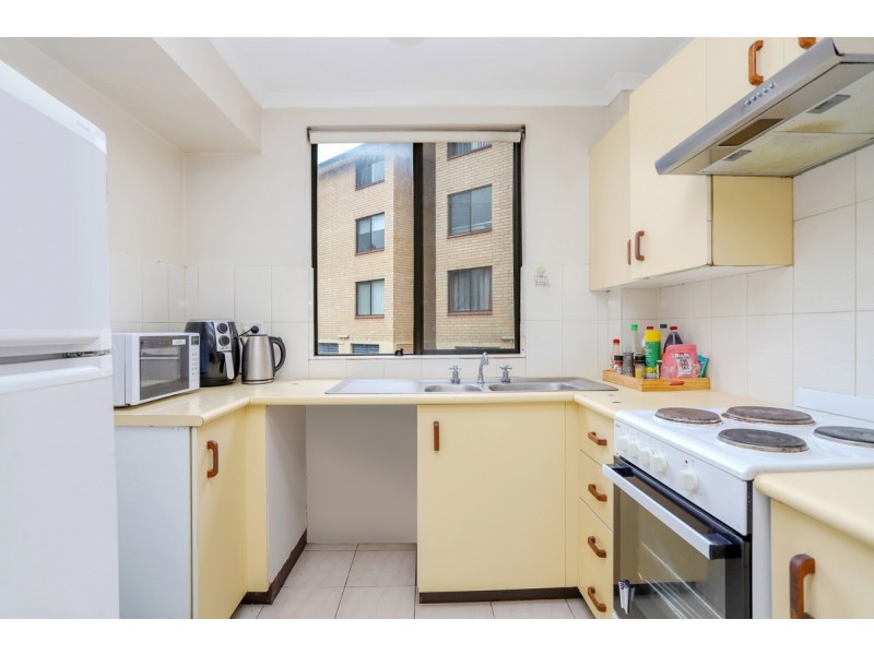 27/5 Griffiths Street, Blacktown NSW 2148