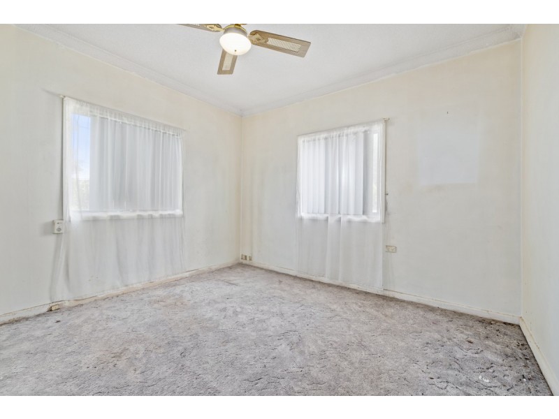 84 Peter Street, Blacktown NSW 2148