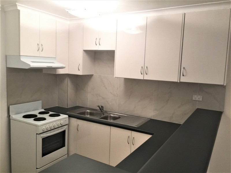 4/7 Griffiths Street, Blacktown NSW 2148