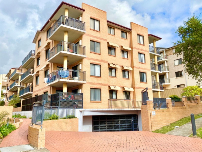 15/4-6 Clifton Street, Blacktown NSW 2148