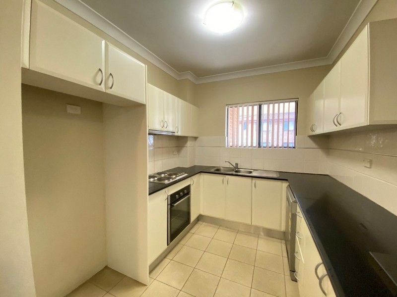 17/3-5 Boyd Street, Blacktown NSW 2148