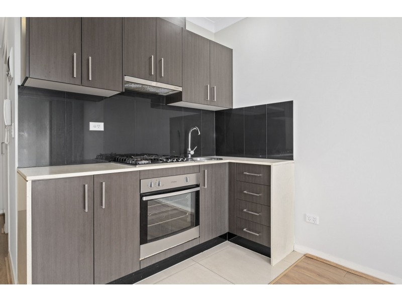 409/8B Myrtle Street, Prospect NSW 2148