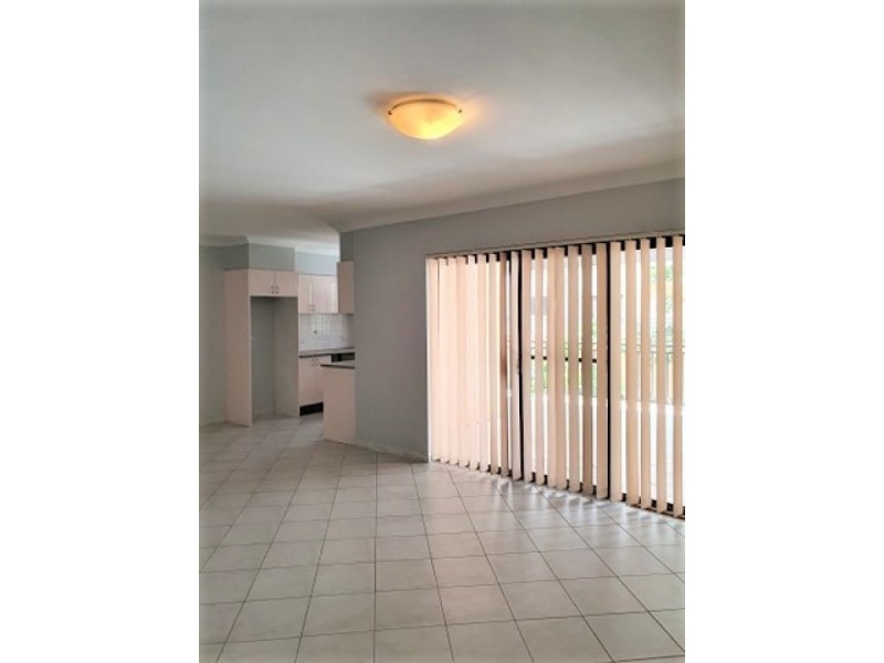 4/4-6 Clifton Street, Blacktown NSW 2148