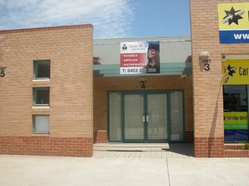 4/2A Newton Road, Blacktown NSW 2148