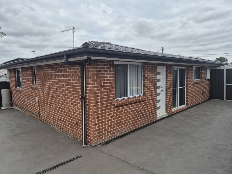 11a London Street, Blacktown NSW 2148