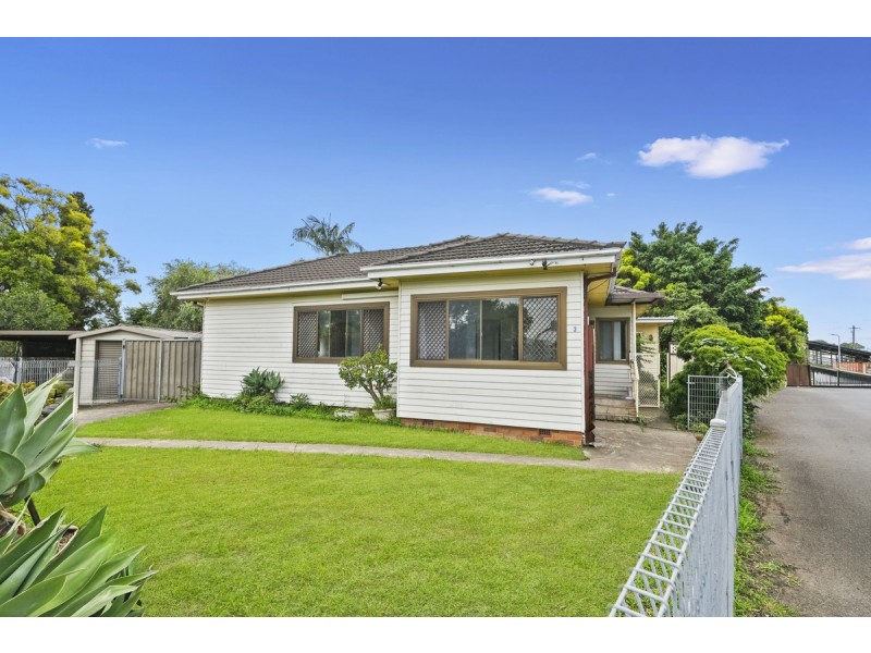 3 Illoura Place, Doonside NSW 2767