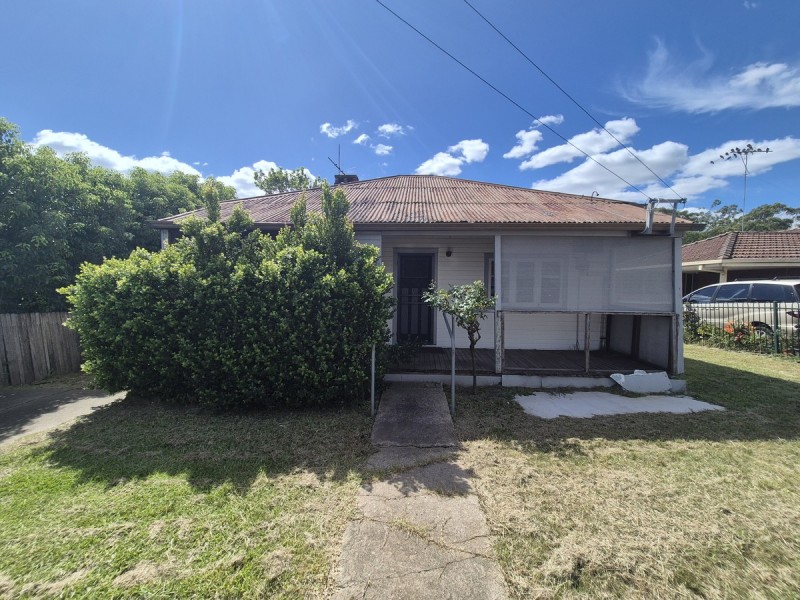 43 Newton Road, Blacktown NSW 2148