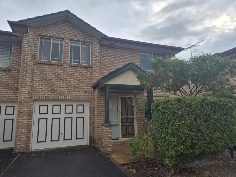 4/10 Filey Street, Prospect NSW 2148