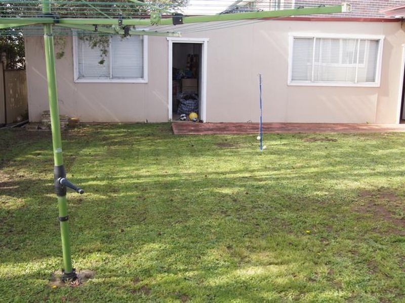 9 June Street, Blacktown NSW 2148