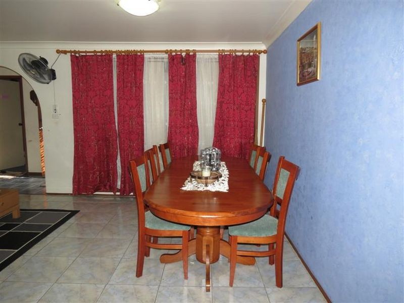 9 Batten Place, Doonside NSW 2767