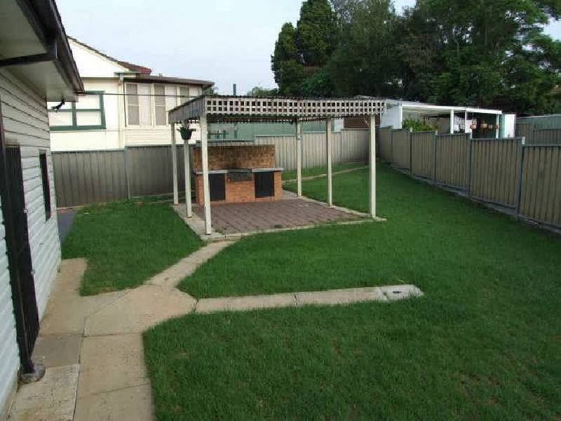 2 Berg Street, Blacktown NSW 2148