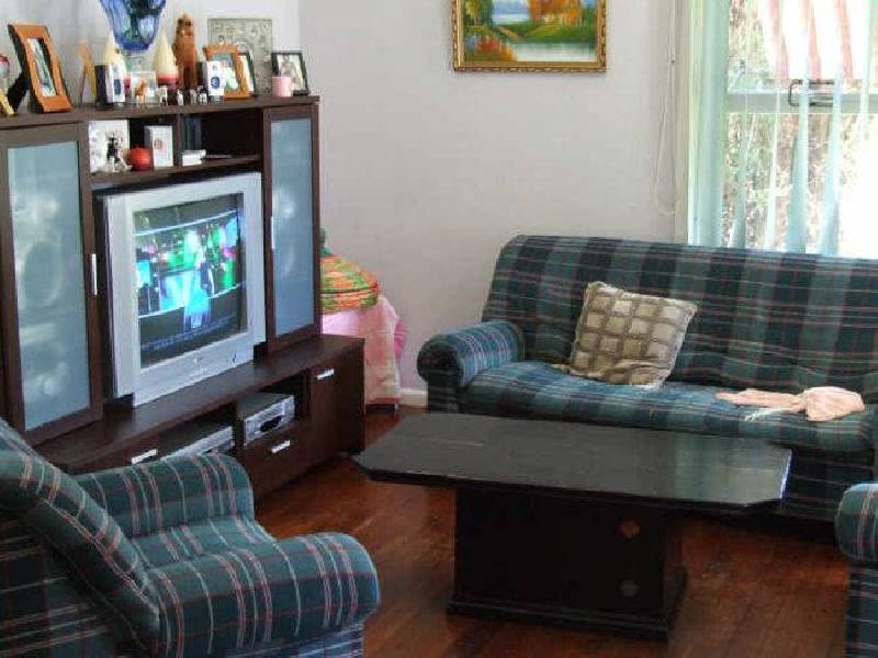 18 Burdett Crescent, Blacktown NSW 2148