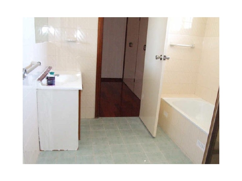 1/11 Wallace Street, Blacktown NSW 2148