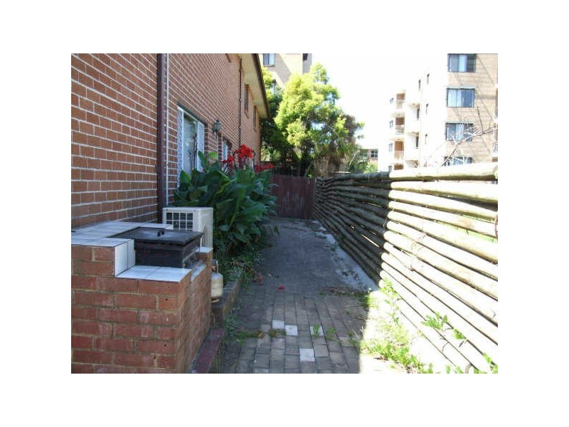 1/11 Wallace Street, Blacktown NSW 2148