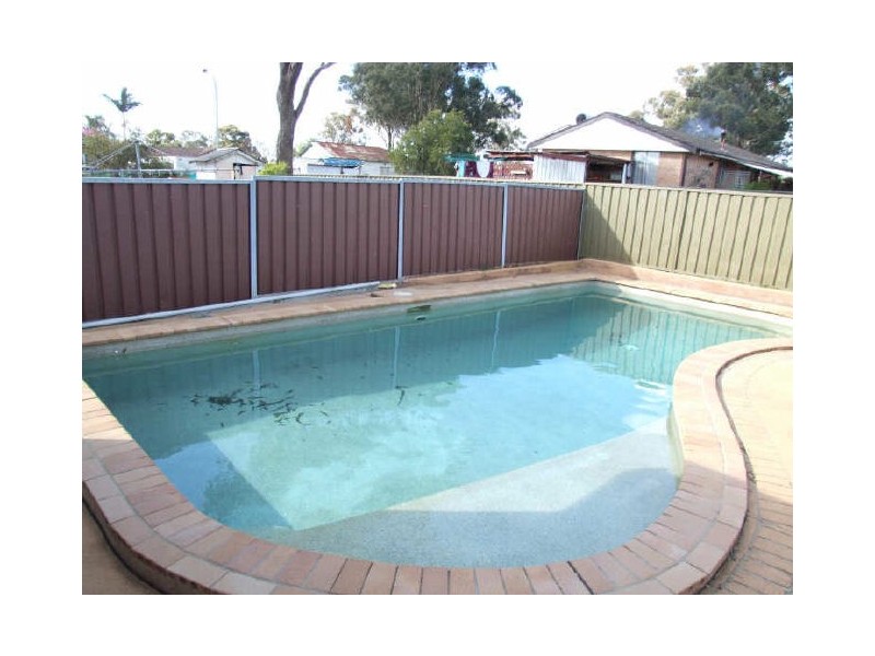 141 Hillend Road, Doonside NSW 2767