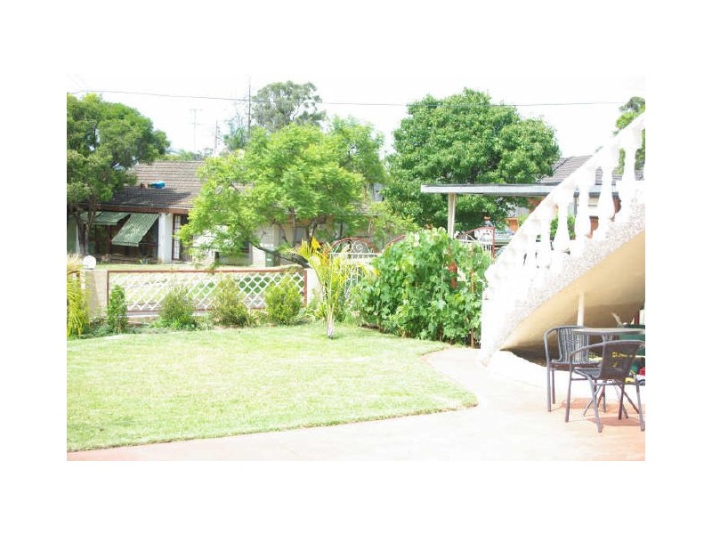 8 Zermatt Avenue, Seven Hills NSW 2147