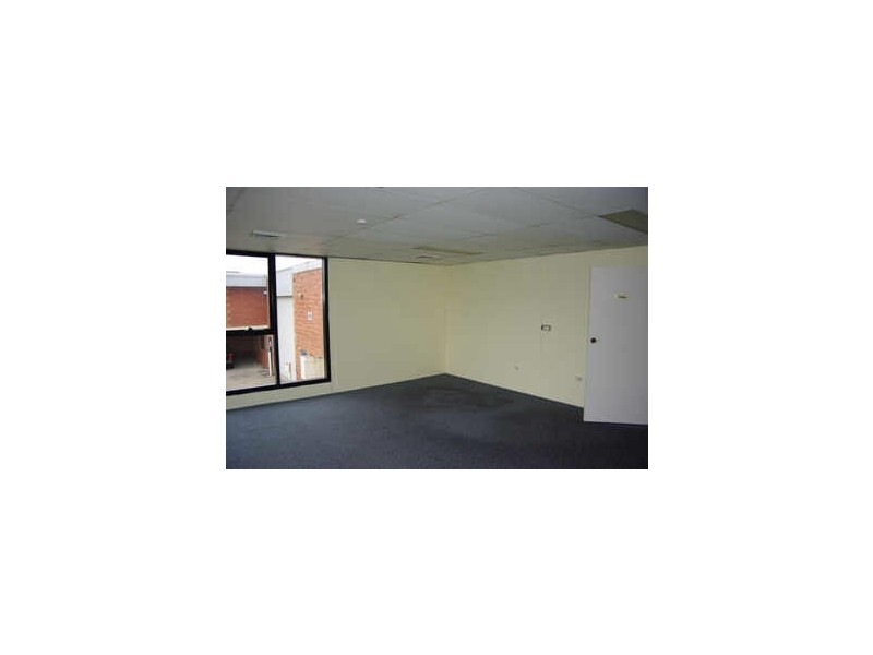 2/13 Carnegie Place, Blacktown NSW 2148