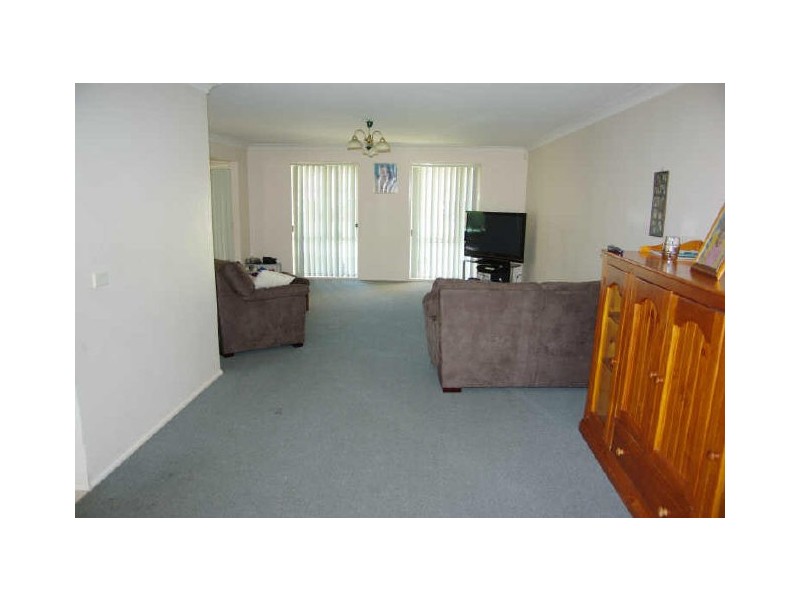 16 De Castella Drive, Blacktown NSW 2148