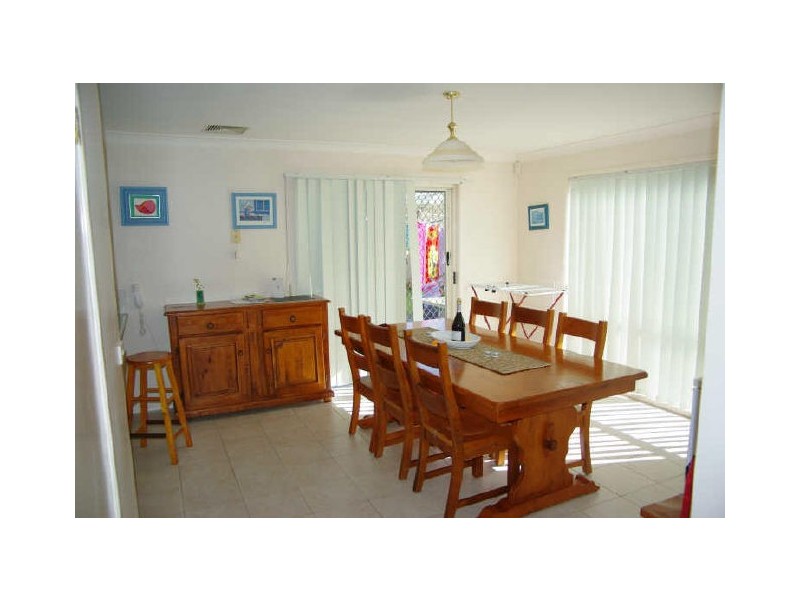 16 De Castella Drive, Blacktown NSW 2148