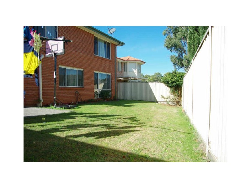 16 De Castella Drive, Blacktown NSW 2148