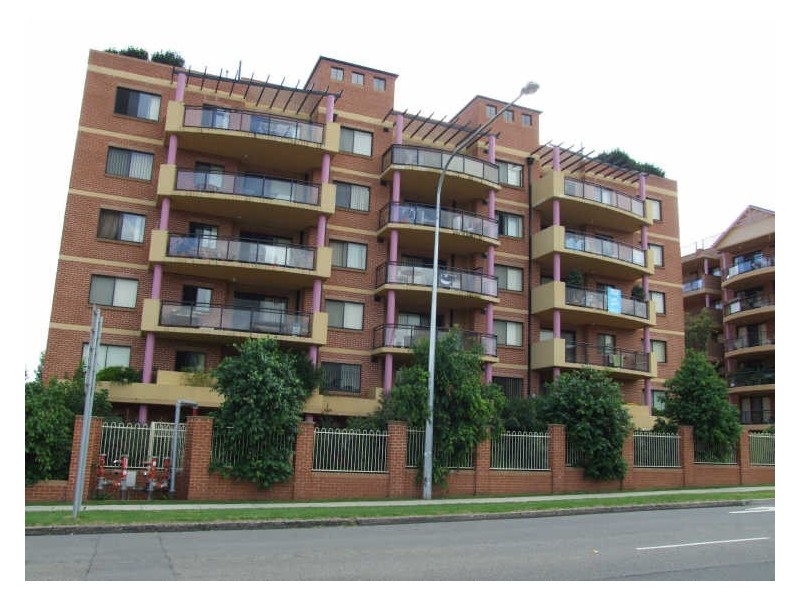 2/29-33 Kildare Road, Blacktown NSW 2148