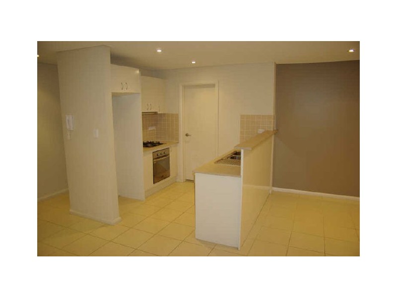 6/121-123 Stephen Street, Blacktown NSW 2148