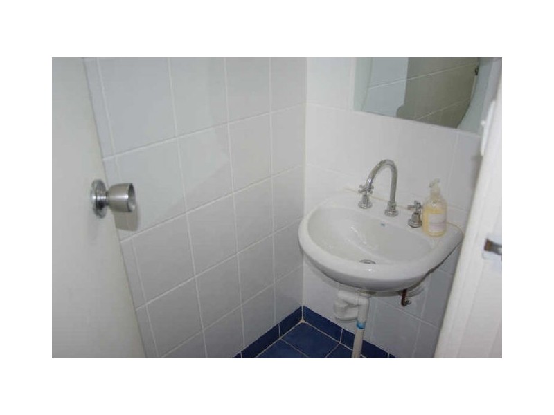 Shop 5/10 Horwood Street, Seven Hills NSW 2147