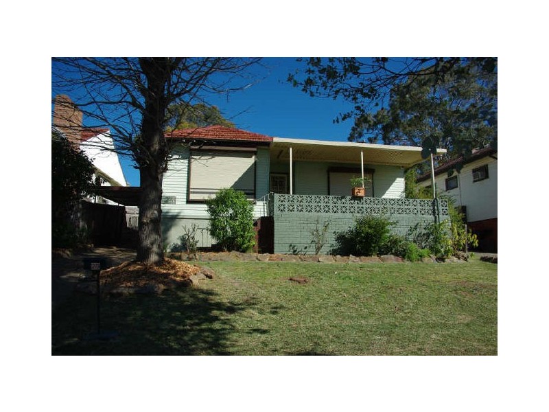 28 Derwent Parade, Blacktown NSW 2148