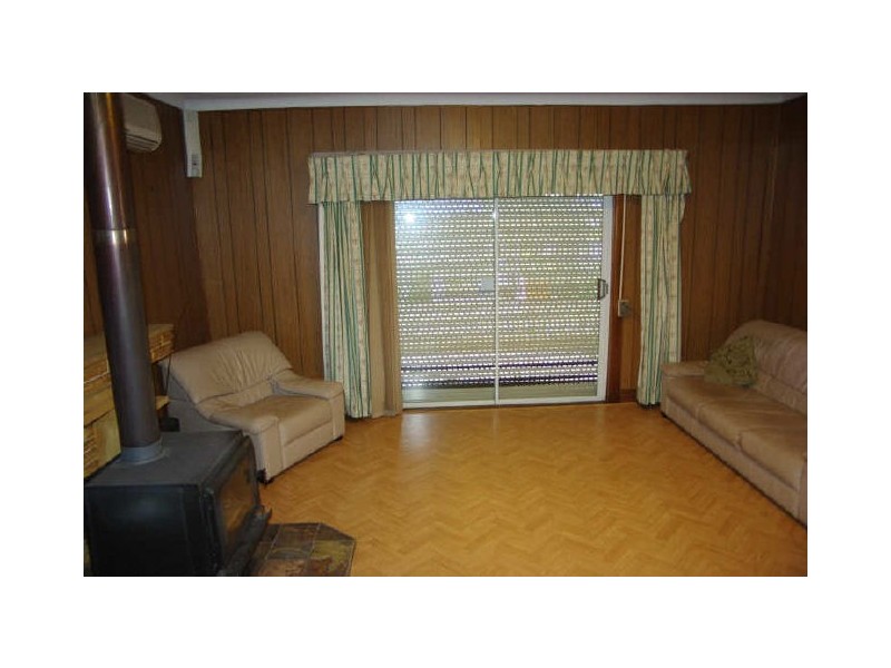 28 Derwent Parade, Blacktown NSW 2148