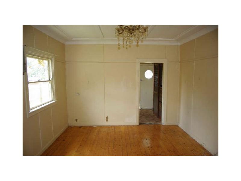 403 Wentworth Avenue, Toongabbie NSW 2146