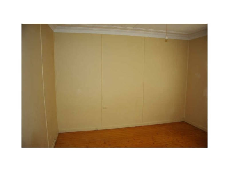 403 Wentworth Avenue, Toongabbie NSW 2146