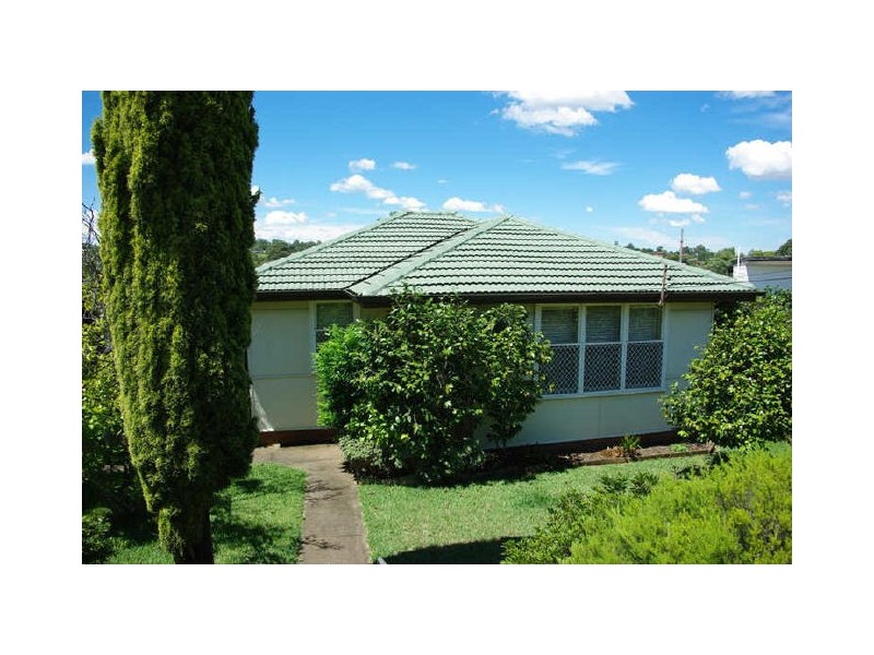 33 Christine Crescent, Lalor Park NSW 2147