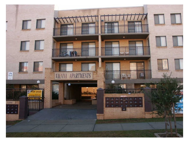 2/5-9 Fourth Avenue, Blacktown NSW 2148