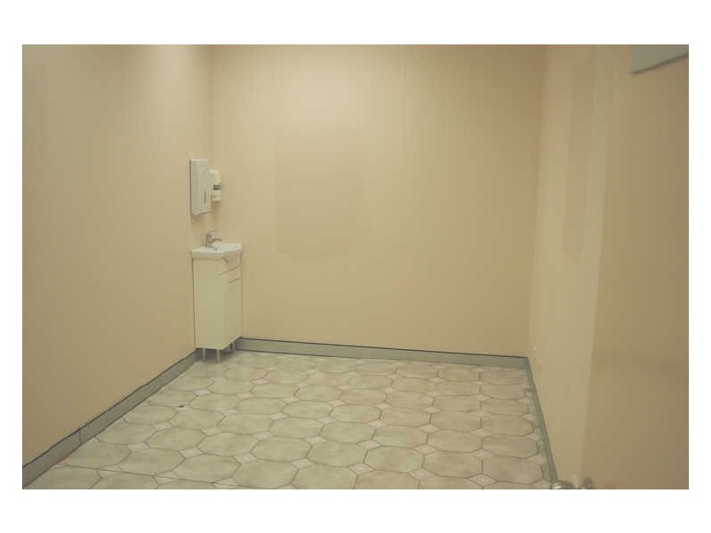 22 Artillery Crescent, Seven Hills NSW 2147