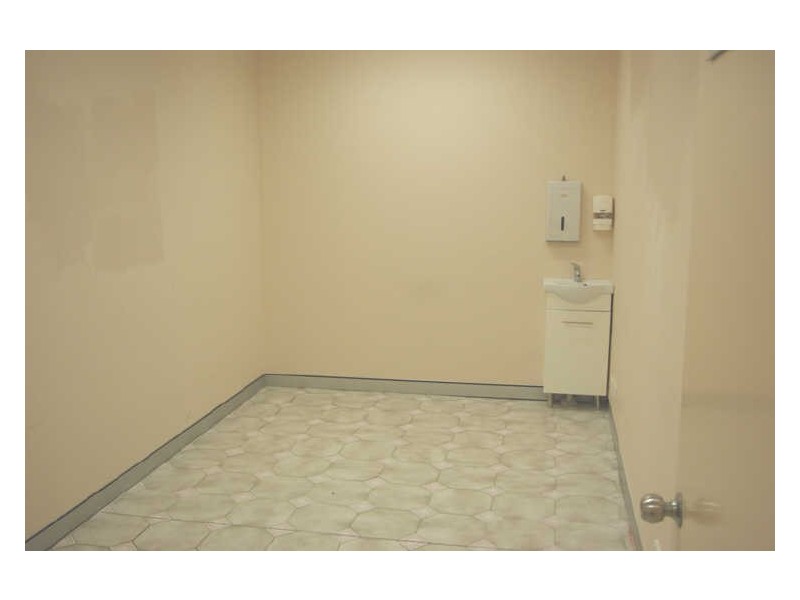 22 Artillery Crescent, Seven Hills NSW 2147