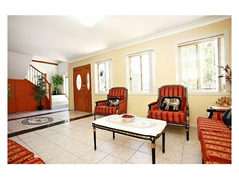 5 Werrona Street, Dharruk NSW 2770