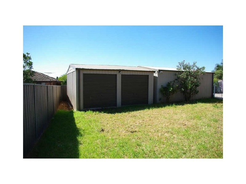 4 Dion Place, Plumpton NSW 2761