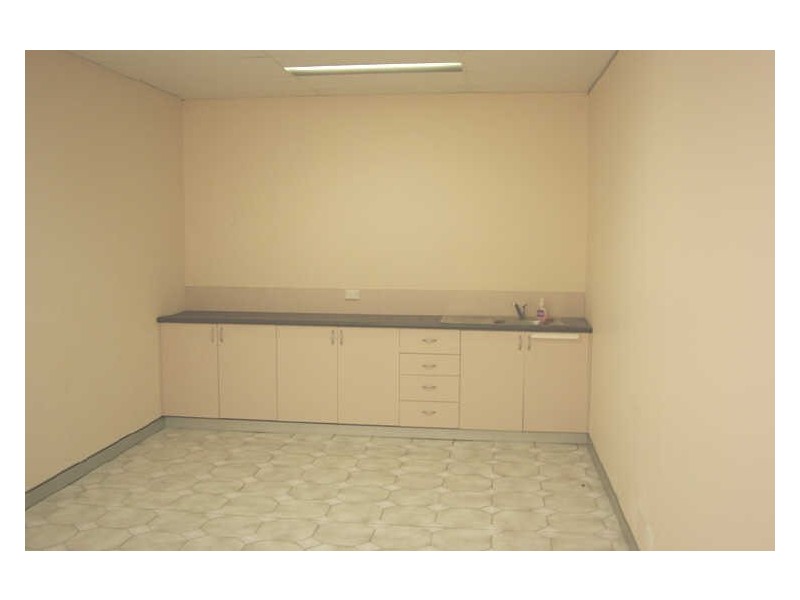 22 Artillery Crescent, Seven Hills NSW 2147