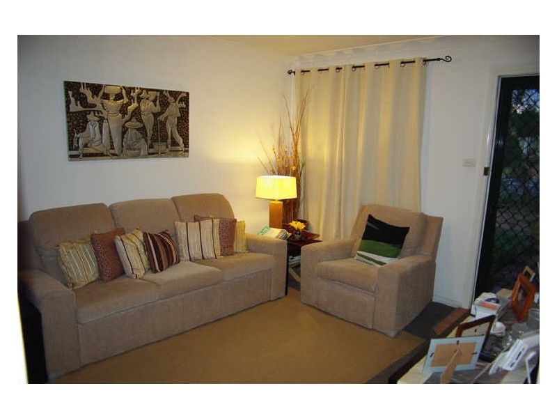 11B Lakewood Drive, Woodcroft NSW 2767