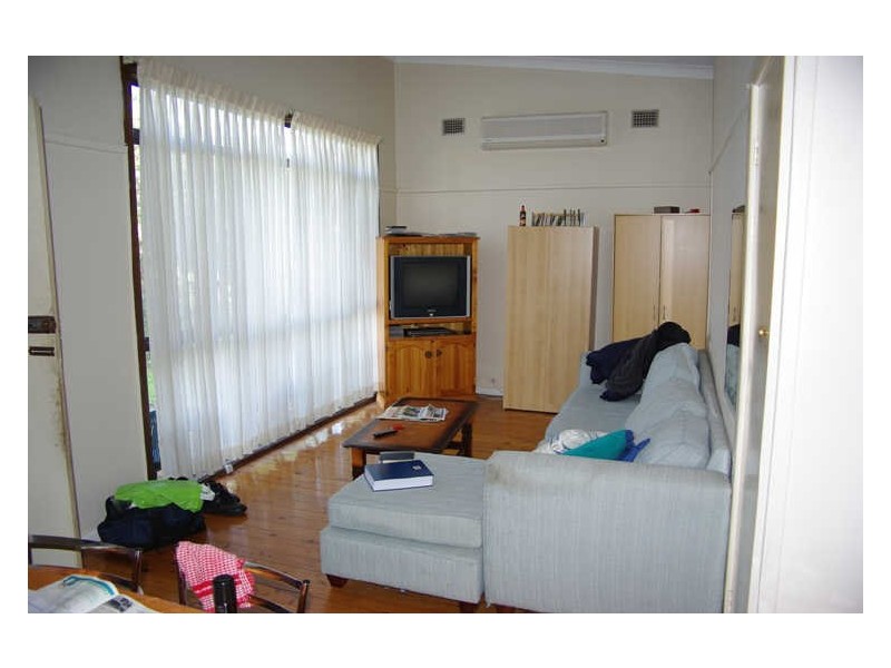 11 Burrell Parade, Blacktown NSW 2148