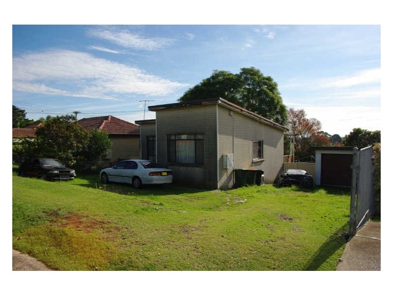 11 Burrell Parade, Blacktown NSW 2148