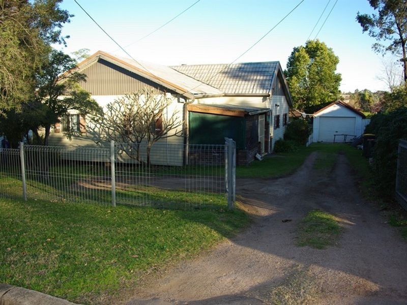 8 Cardiff Street, Blacktown NSW 2148