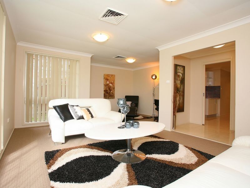 4 Dion Place, Plumpton NSW 2761