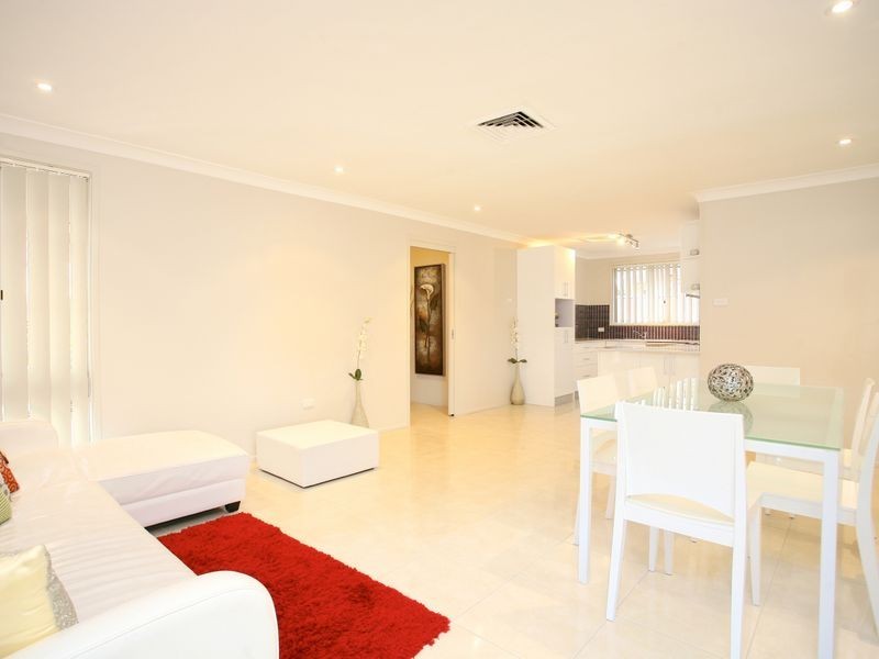 4 Dion Place, Plumpton NSW 2761