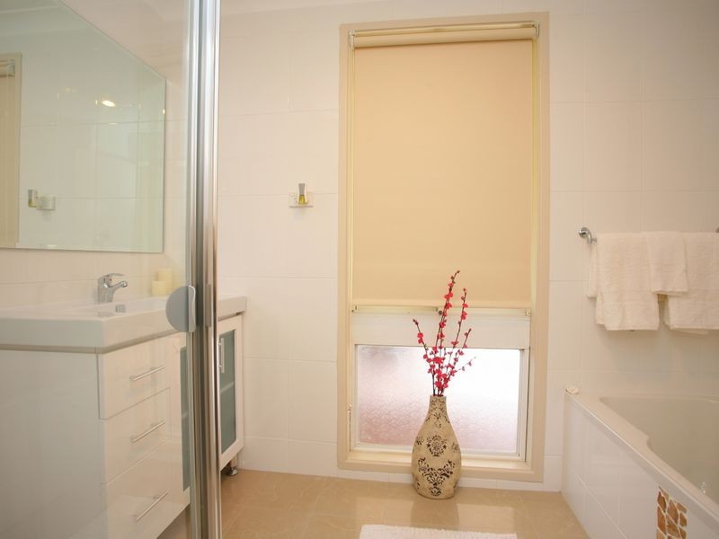 4 Dion Place, Plumpton NSW 2761