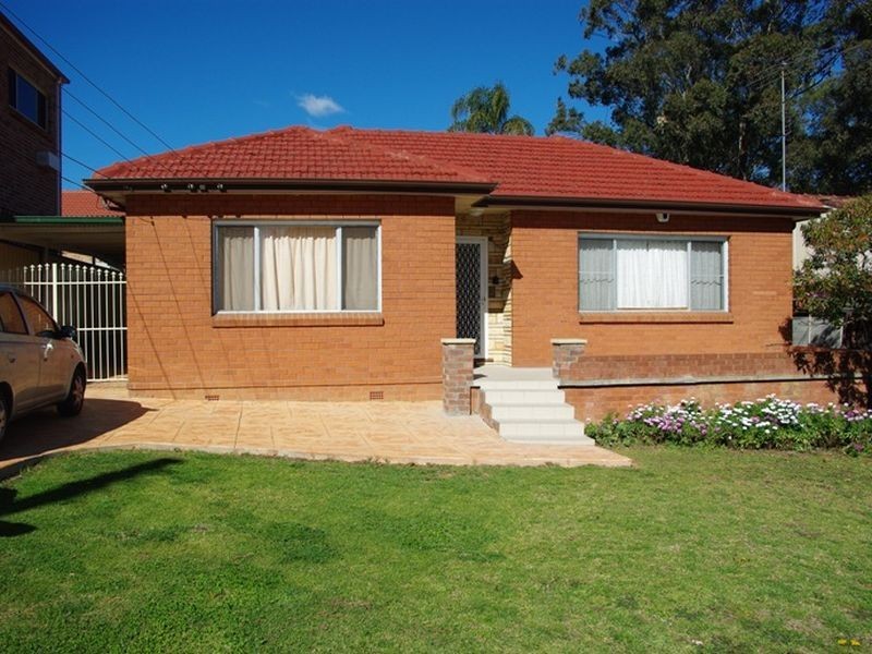 14 Hilltop Avenue, Blacktown NSW 2148