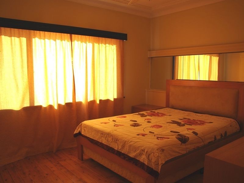 14 Hilltop Avenue, Blacktown NSW 2148