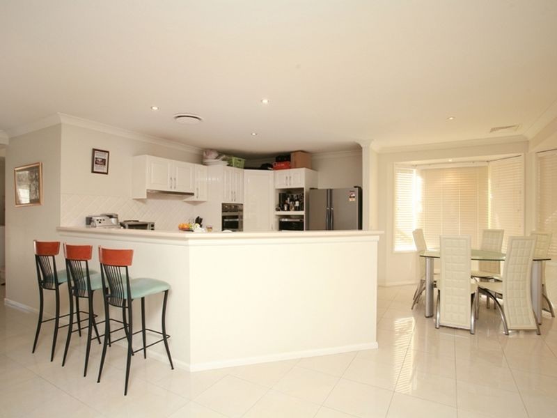 7 Lynbrook Court, Castle Hill NSW 2154