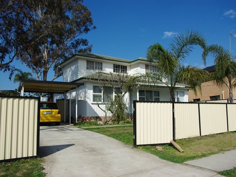 2c Monash Road, Blacktown NSW 2148